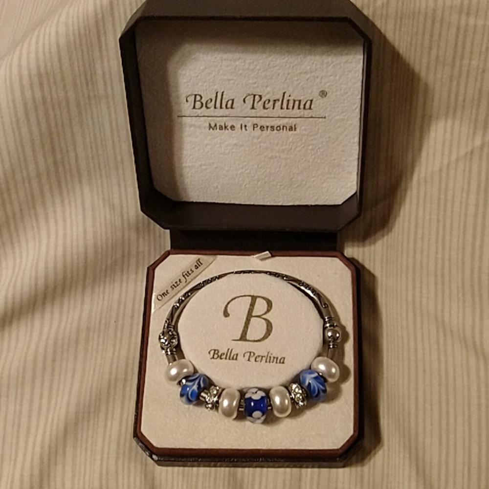 Bella Perlina Cobalt and Pearl bracelet